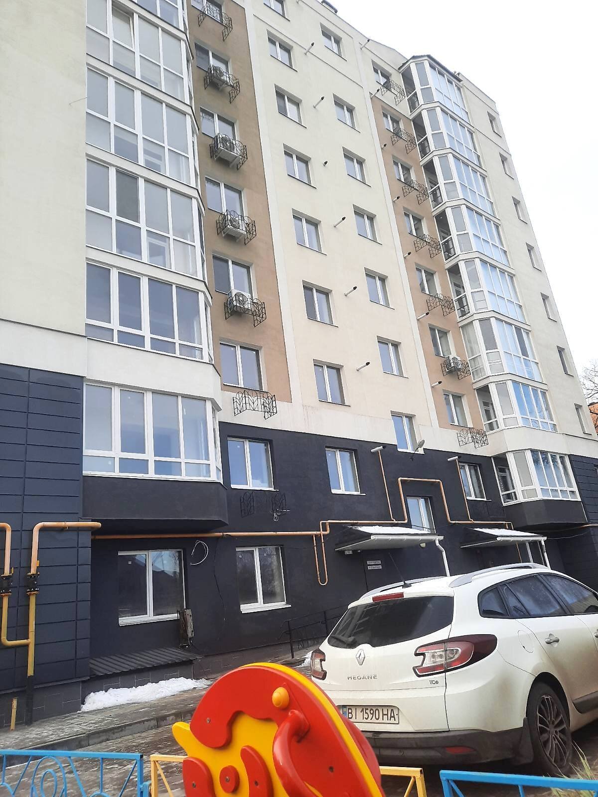 Продажа трехкомнатной квартиры в Полтаве, на ул. Григория Левченко, район Центр фото 1