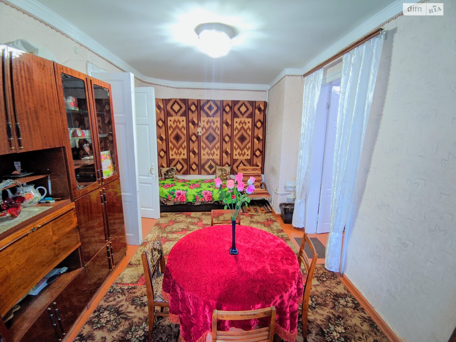 Продаж трикімнатної квартири в Полтаві, на пров. Шкільний, район Центр фото 1
