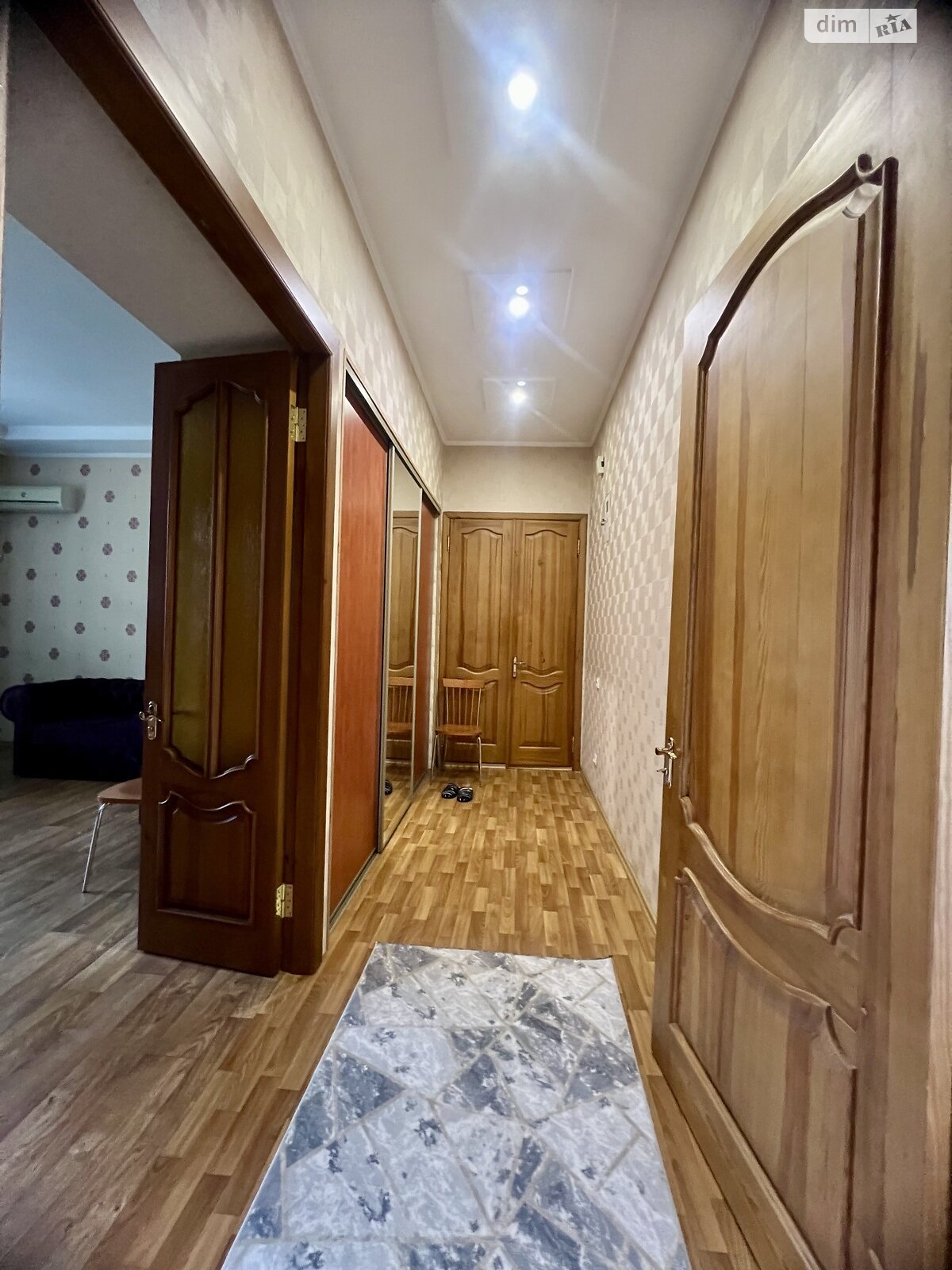 Продажа трехкомнатной квартиры в Полтаве, на ул. Сковороды 1А, район Центр фото 1 Продажа трехкомнатной квартиры в Полтаве, на ул. Сковороды 1А, район Центр фото 1