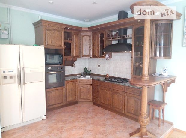Продажа квартиры, 2 ком., Полтава, р‑н. Центр, Соборная площадь Продажа квартиры, 2 ком., Полтава, р‑н. Центр, Соборная площадь