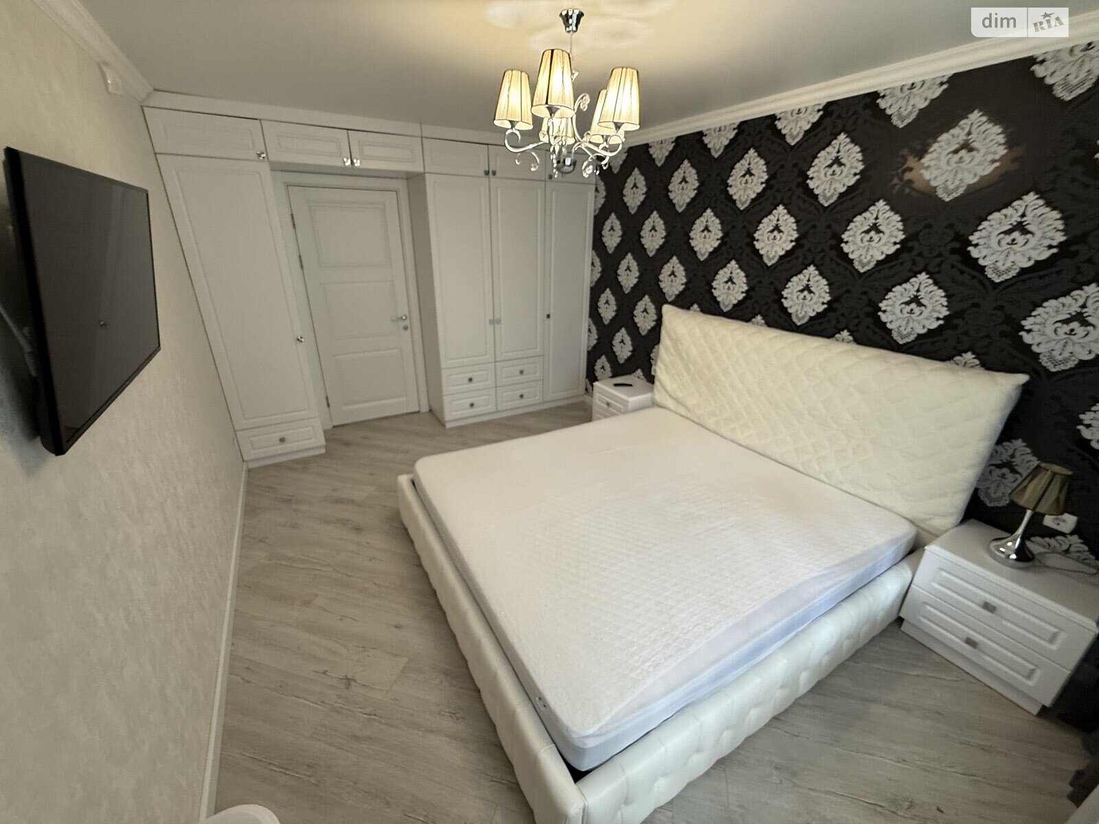 Продажа трехкомнатной квартиры в Полтаве, на ул. Сретенская, район Центр фото 1