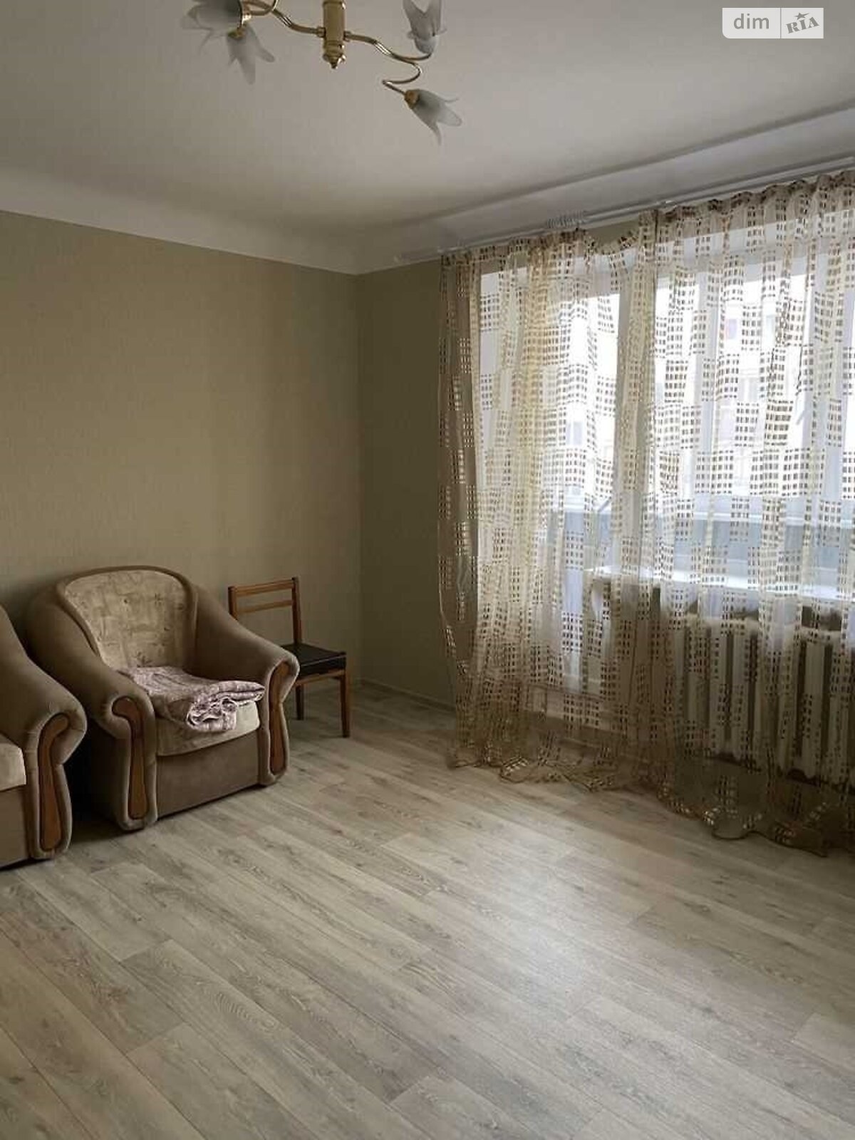 Продажа трехкомнатной квартиры в Полтаве, на ул. Украинской Повстанской Армии, район Центр фото 1 Продажа трехкомнатной квартиры в Полтаве, на ул. Украинской Повстанской Армии, район Центр фото 1