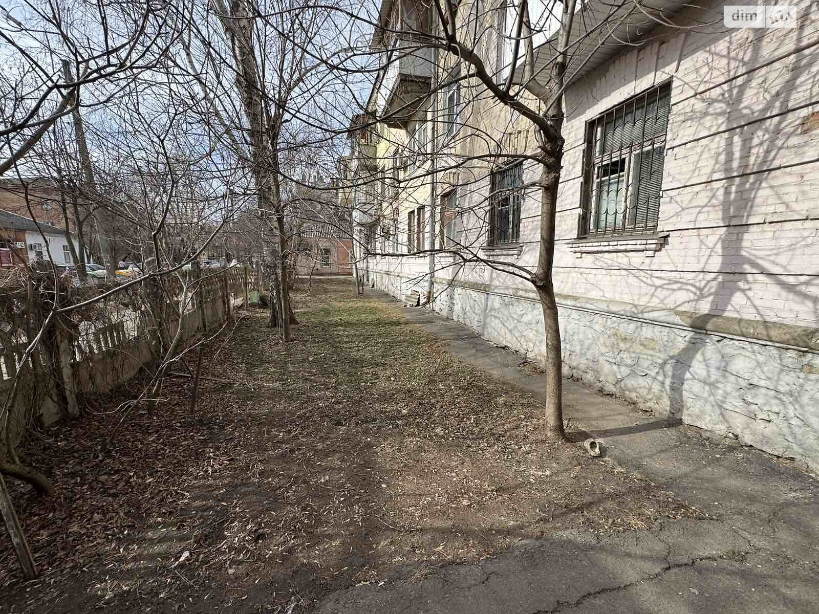 Продаж трикімнатної квартири в Полтаві, на вул. Юліана Матвійчука, район Центр фото 1 Продаж трикімнатної квартири в Полтаві, на вул. Юліана Матвійчука, район Центр фото 1