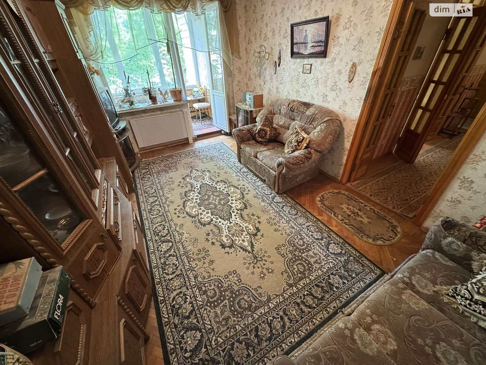 Продажа двухкомнатной квартиры в Полтаве, на ул. Юлиана Матвийчука 3, район Центр фото 1 Продажа двухкомнатной квартиры в Полтаве, на ул. Юлиана Матвийчука 3, район Центр фото 1