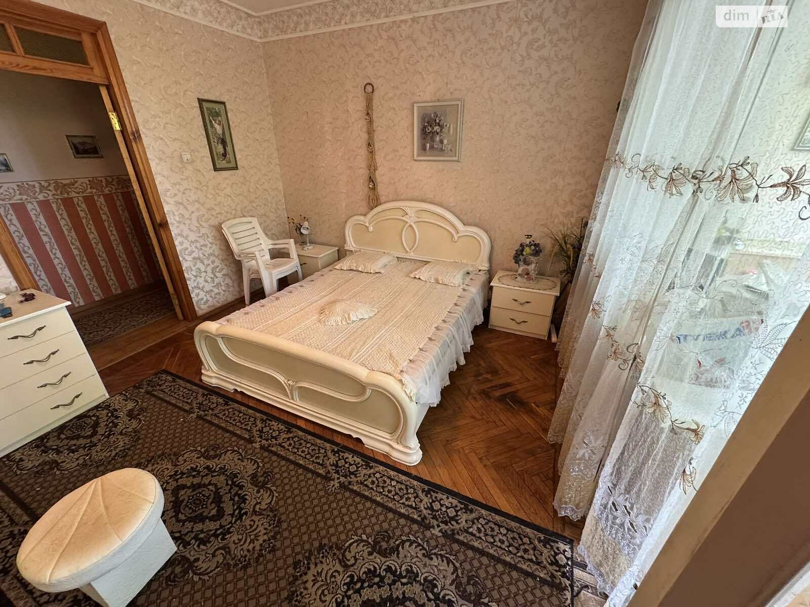 Продажа двухкомнатной квартиры в Полтаве, на ул. Юлиана Матвийчука, район Центр фото 1 Продажа двухкомнатной квартиры в Полтаве, на ул. Юлиана Матвийчука, район Центр фото 1