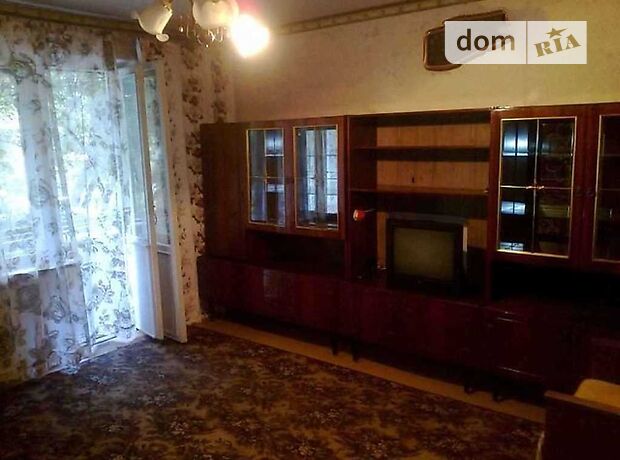 Продажа трехкомнатной квартиры в Полтаве, на ул. Великотырновская фото 1 Продажа трехкомнатной квартиры в Полтаве, на ул. Великотырновская фото 1