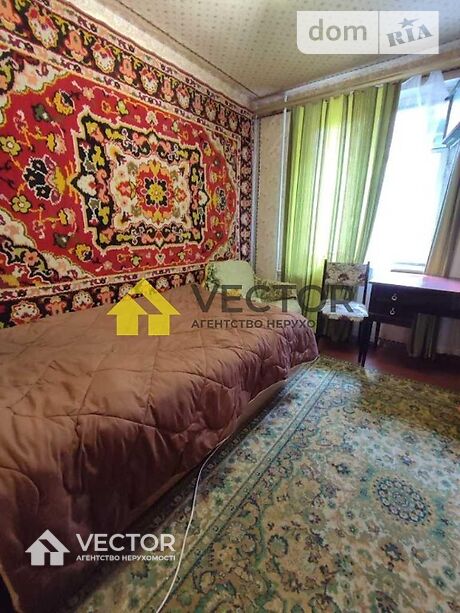 Продажа четырехкомнатной квартиры в Полтаве, на ул. Великотырновская район Алмазный фото 1 Продажа четырехкомнатной квартиры в Полтаве, на ул. Великотырновская район Алмазный фото 1