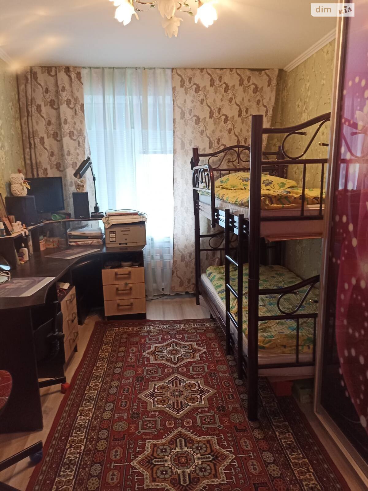 Продажа четырехкомнатной квартиры в Прилуках, на ул. Коллективная, район Прилуки фото 1 Продажа четырехкомнатной квартиры в Прилуках, на ул. Коллективная, район Прилуки фото 1
