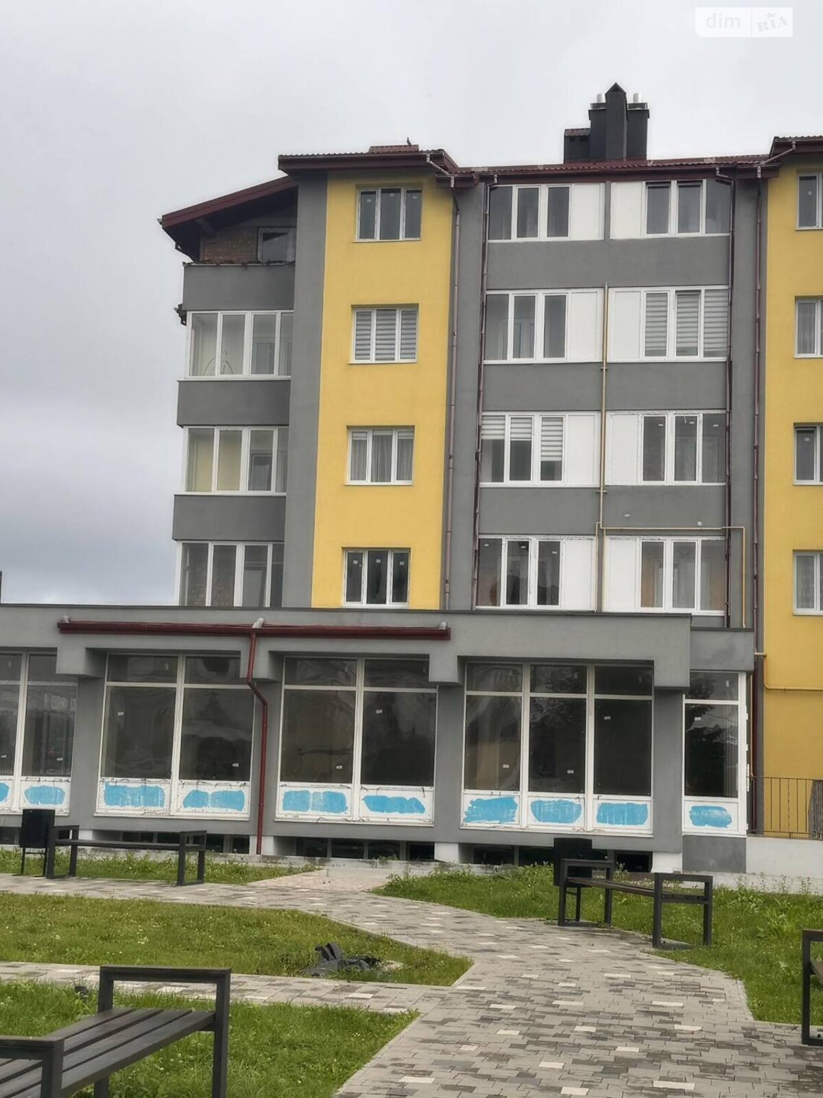 Продаж однокімнатної квартири в Пустомитах, на вул. Тараса Шевченка 181А, фото 1