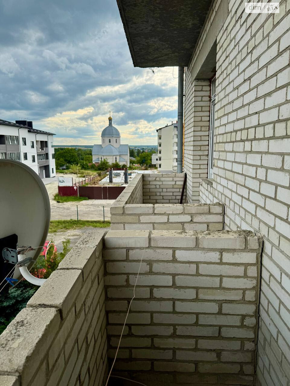 Продажа трехкомнатной квартиры в Пустомытах, на ул. Возрождения, фото 1 Продажа трехкомнатной квартиры в Пустомытах, на ул. Возрождения, фото 1