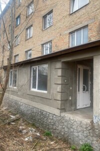 Продажа двухкомнатной квартиры в Рокитном, на ул. Энтузиастов 5, район Рокитное фото 2