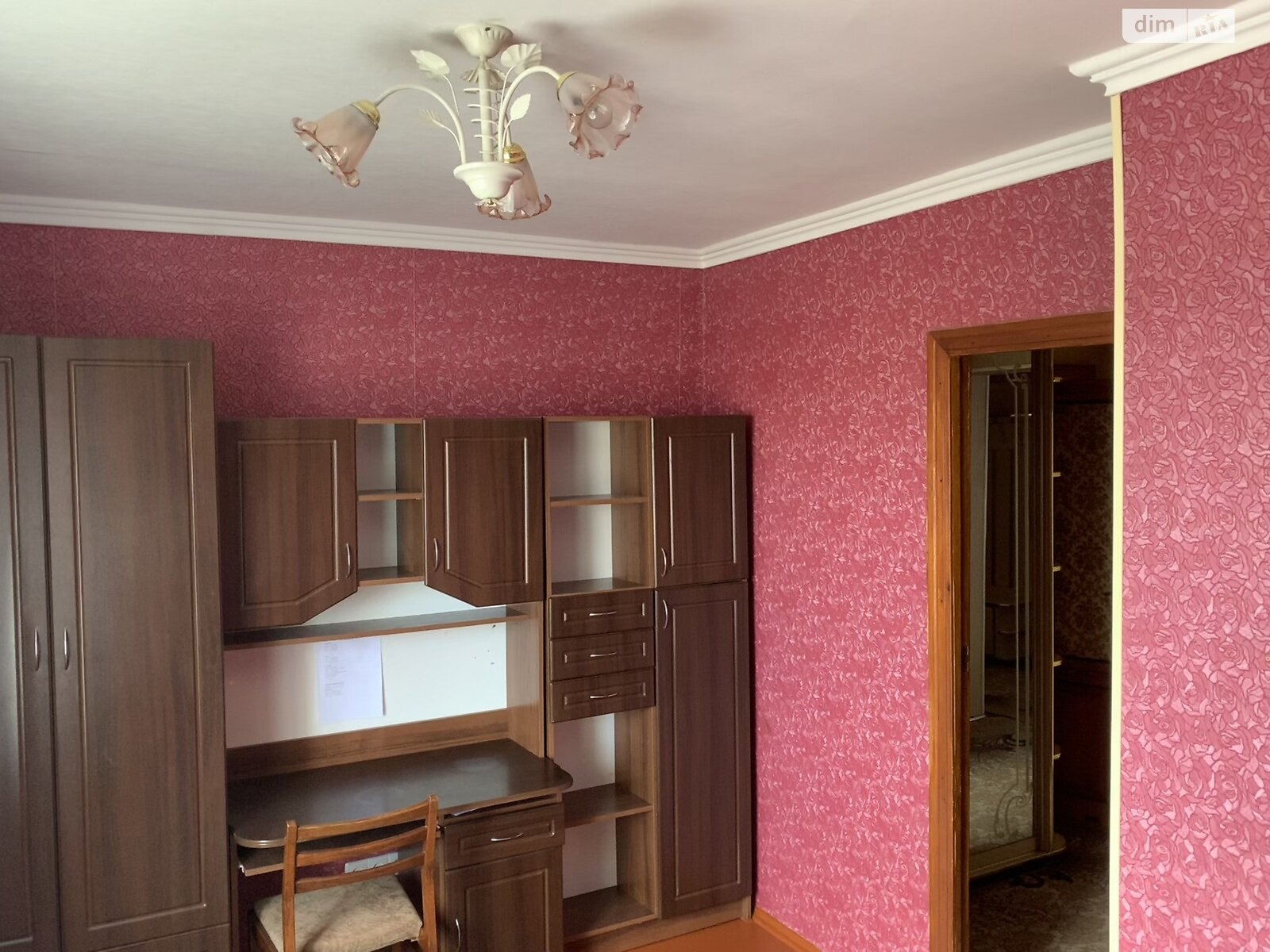 Продаж трикімнатної квартири в Рокитному, на вул. Вокзальна 44, кв. 15, район Рокитне фото 1 Продаж трикімнатної квартири в Рокитному, на вул. Вокзальна 44, кв. 15, район Рокитне фото 1