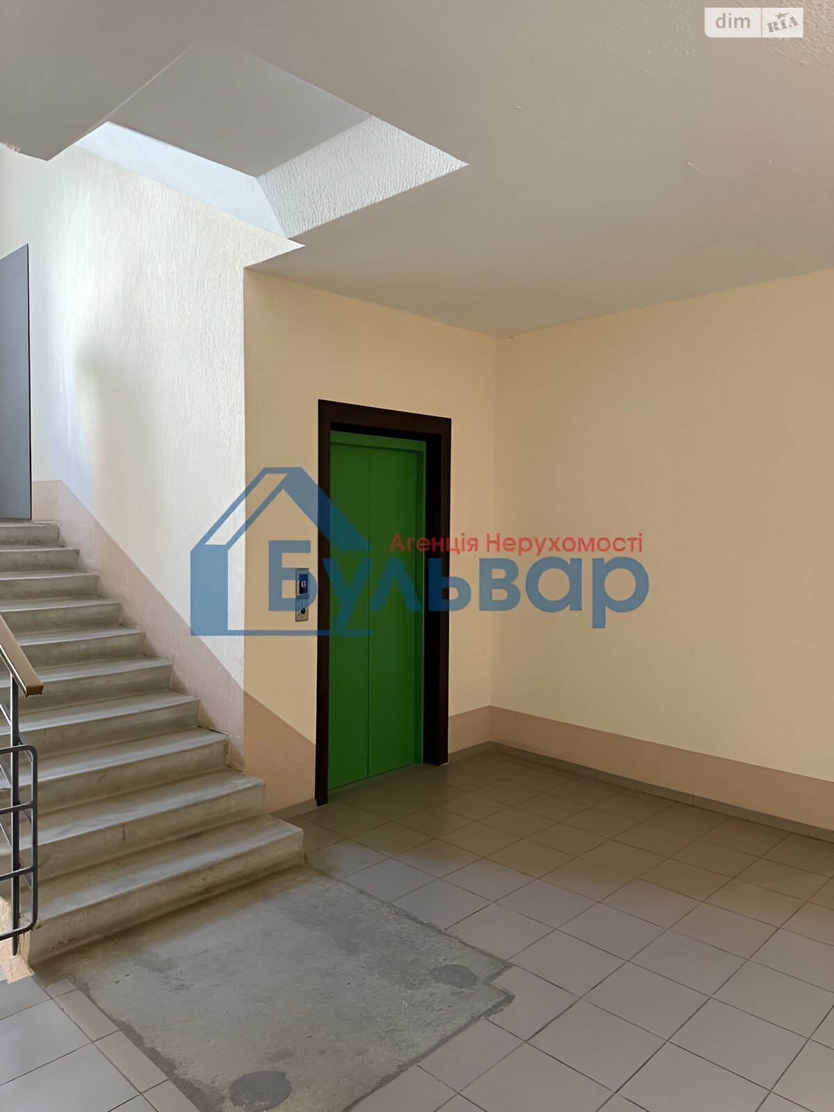 Продаж трикімнатної квартири в Розсошенці, на вул. Перспективна 9, кв. 23, фото 1 Продаж трикімнатної квартири в Розсошенці, на вул. Перспективна 9, кв. 23, фото 1