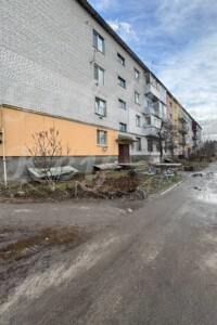 Продаж трикімнатної квартири в Ревне, на вул. Шкільна 8, кв. 14, фото 2