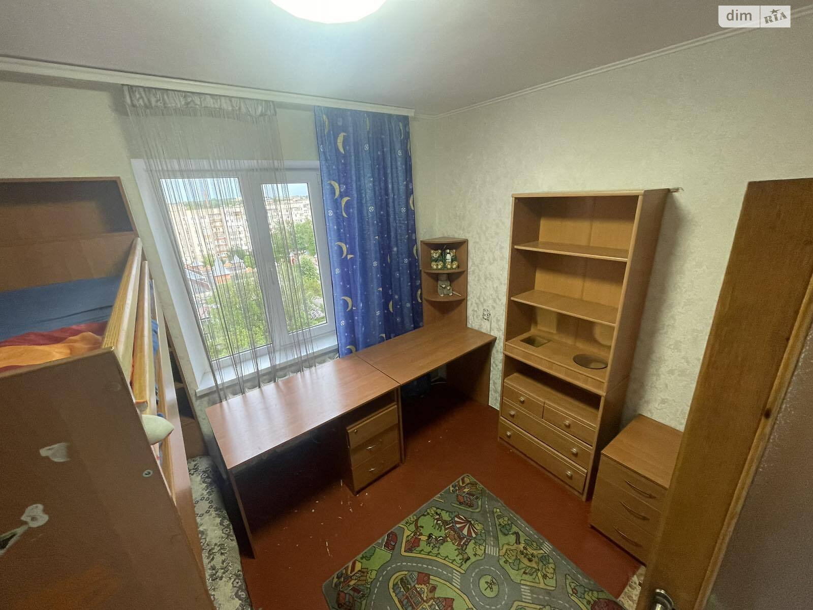 Продажа трехкомнатной квартиры в Ровно, на ул. Буковинская 6, район 12-школа фото 1 Продажа трехкомнатной квартиры в Ровно, на ул. Буковинская 6, район 12-школа фото 1