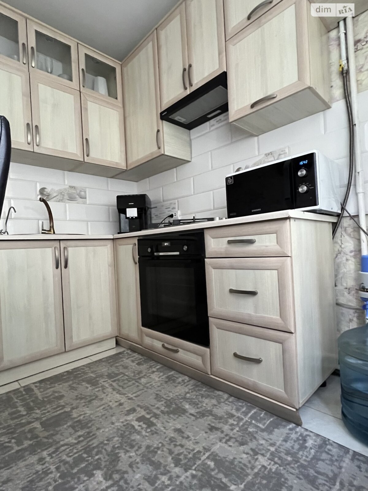 Продажа двухкомнатной квартиры в Ровно, на ул. Буковинская 18, район Автовокзал фото 1 Продажа двухкомнатной квартиры в Ровно, на ул. Буковинская 18, район Автовокзал фото 1