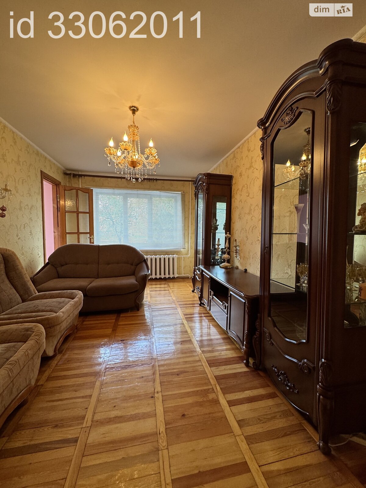 Продаж трикімнатної квартири в Рівному, на вул. Єдності 16, район 12-школа фото 1 Продаж трикімнатної квартири в Рівному, на вул. Єдності 16, район 12-школа фото 1