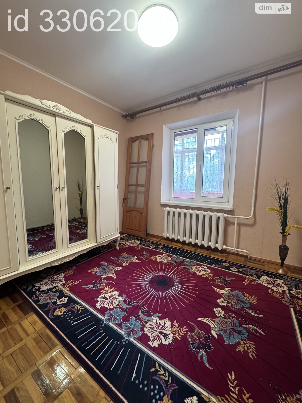 Продаж трикімнатної квартири в Рівному, на вул. Єдності 16, район 12-школа фото 1 Продаж трикімнатної квартири в Рівному, на вул. Єдності 16, район 12-школа фото 1