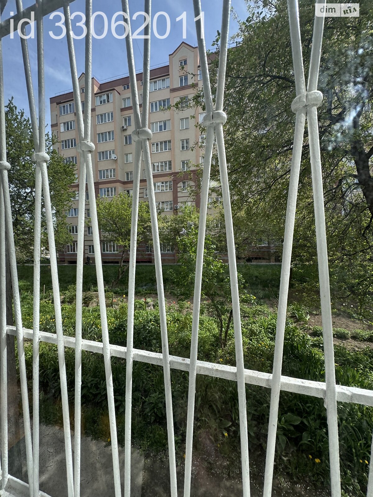 Продаж трикімнатної квартири в Рівному, на вул. Єдності 16, район 12-школа фото 1 Продаж трикімнатної квартири в Рівному, на вул. Єдності 16, район 12-школа фото 1