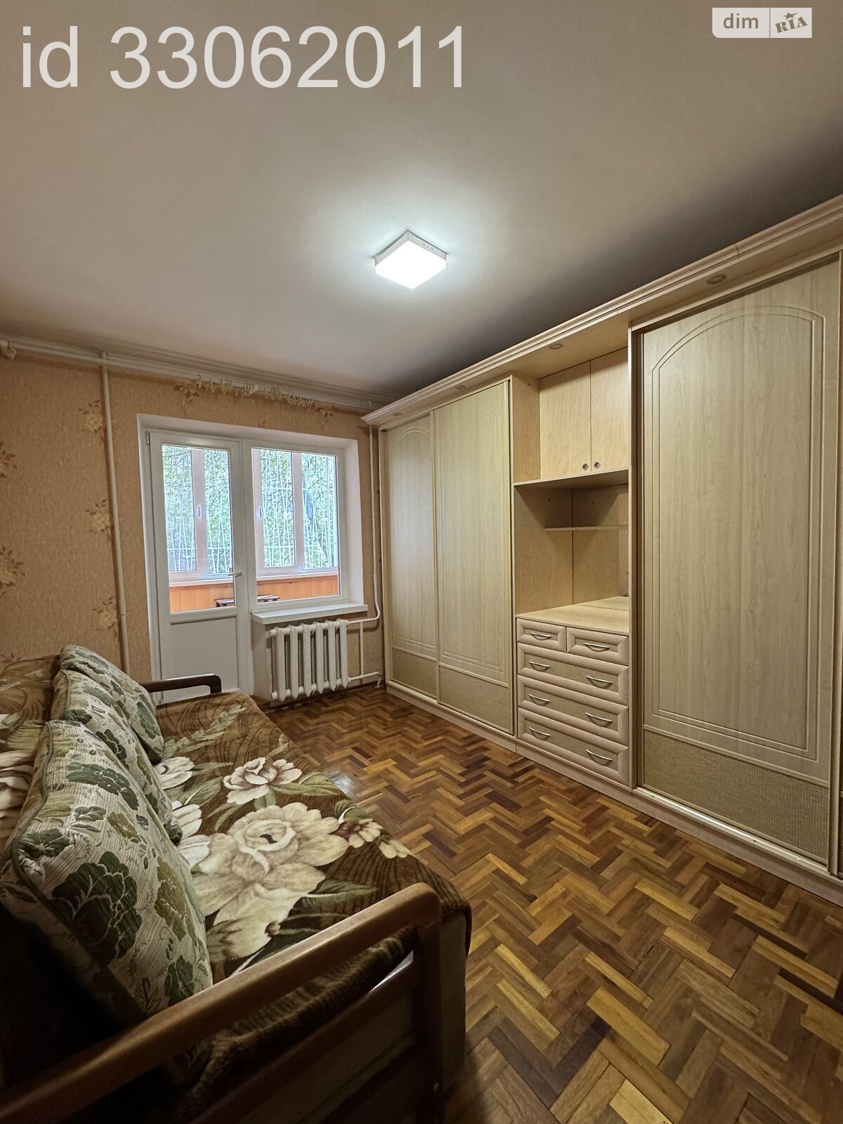 Продаж трикімнатної квартири в Рівному, на вул. Єдності 16, район 12-школа фото 1 Продаж трикімнатної квартири в Рівному, на вул. Єдності 16, район 12-школа фото 1
