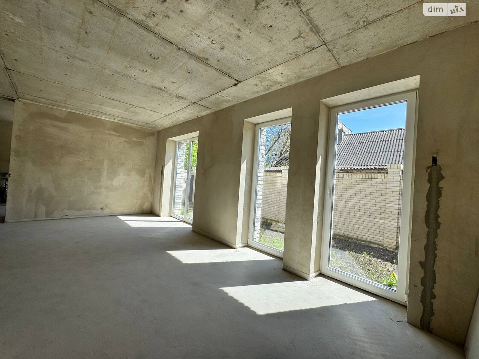Продажа однокомнатной квартиры в Ровно, на ул. Единства 12, кв. 1, район 12-школа фото 1 Продажа однокомнатной квартиры в Ровно, на ул. Единства 12, кв. 1, район 12-школа фото 1