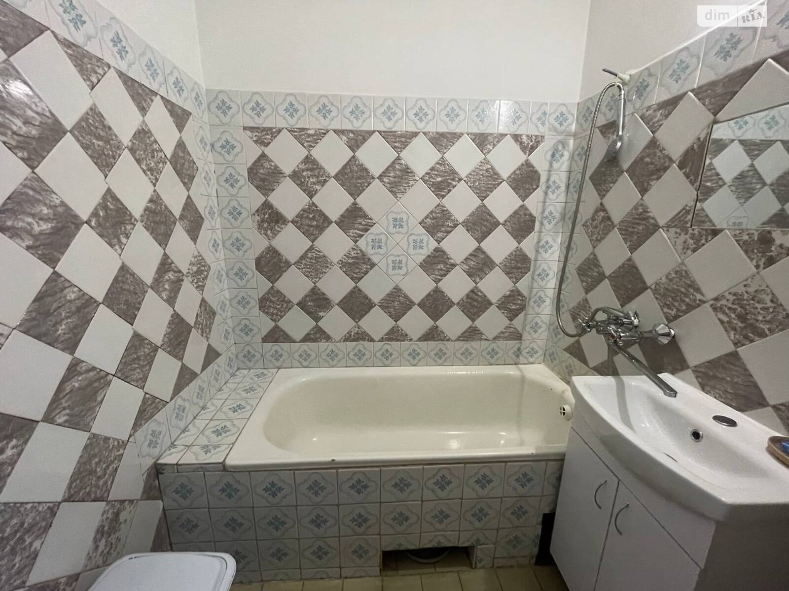 Продаж двокімнатної квартири в Рівному, на вул. Київська, район 12-школа фото 1 Продаж двокімнатної квартири в Рівному, на вул. Київська, район 12-школа фото 1