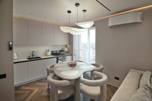 Продажа трехкомнатной квартиры в Ровно, на ул. Киевская 19, район 12-школа фото 2