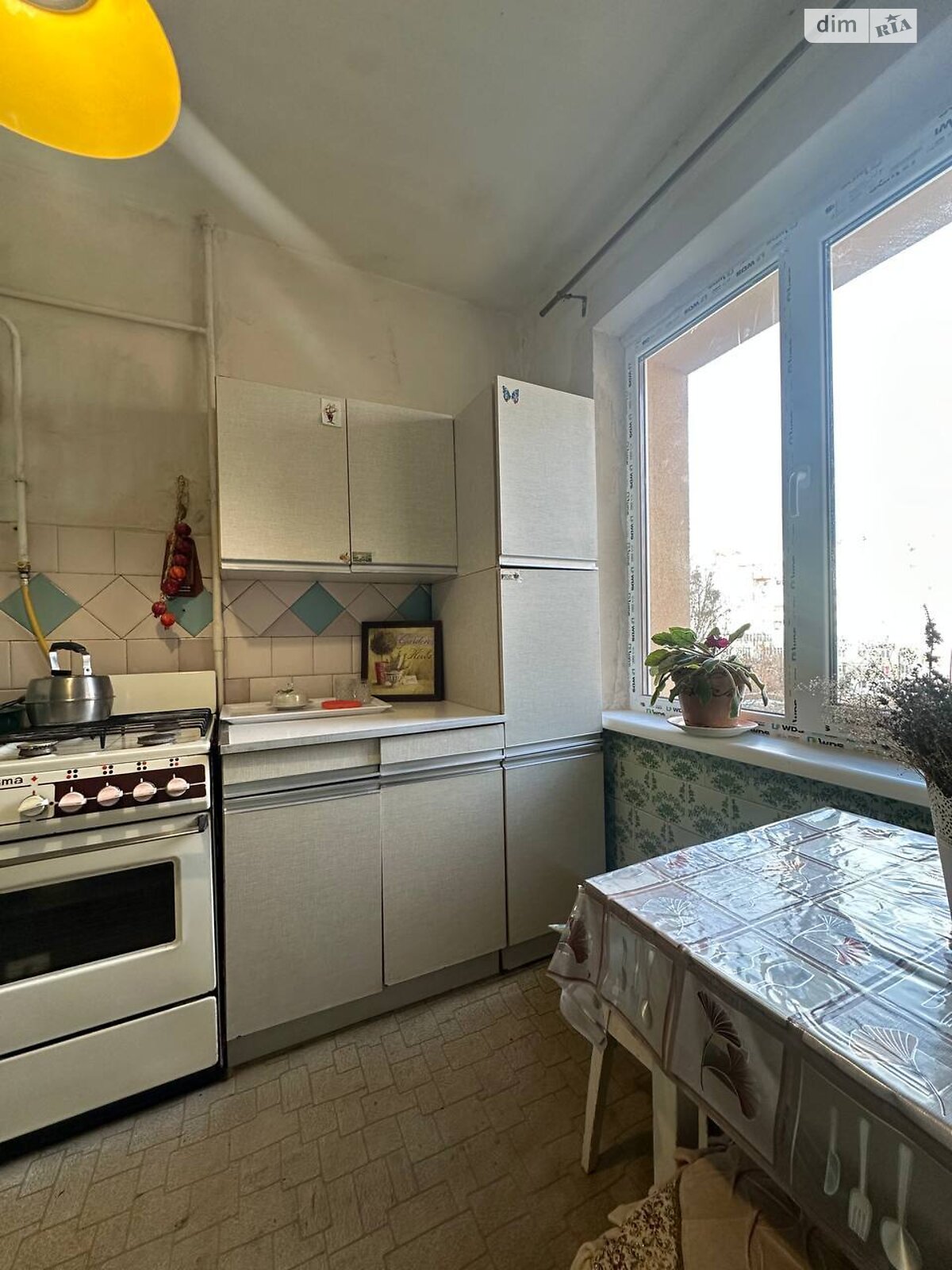 Продажа трехкомнатной квартиры в Ровно, на ул. Киевская, район 12-школа фото 1