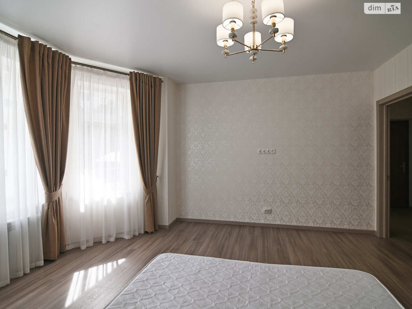 Продаж однокімнатної квартири в Рівному, на вул. Савура Клима 8, район 12-школа фото 1 Продаж однокімнатної квартири в Рівному, на вул. Савура Клима 8, район 12-школа фото 1