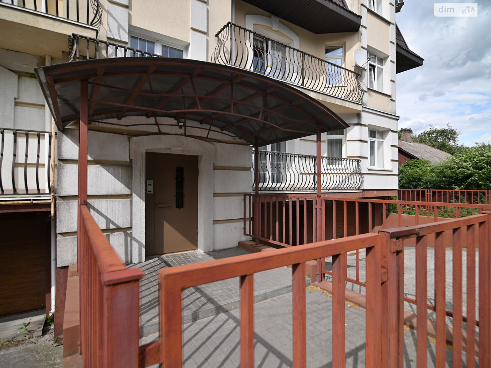 Продаж однокімнатної квартири в Рівному, на вул. Савура Клима 8, район 12-школа фото 1 Продаж однокімнатної квартири в Рівному, на вул. Савура Клима 8, район 12-школа фото 1