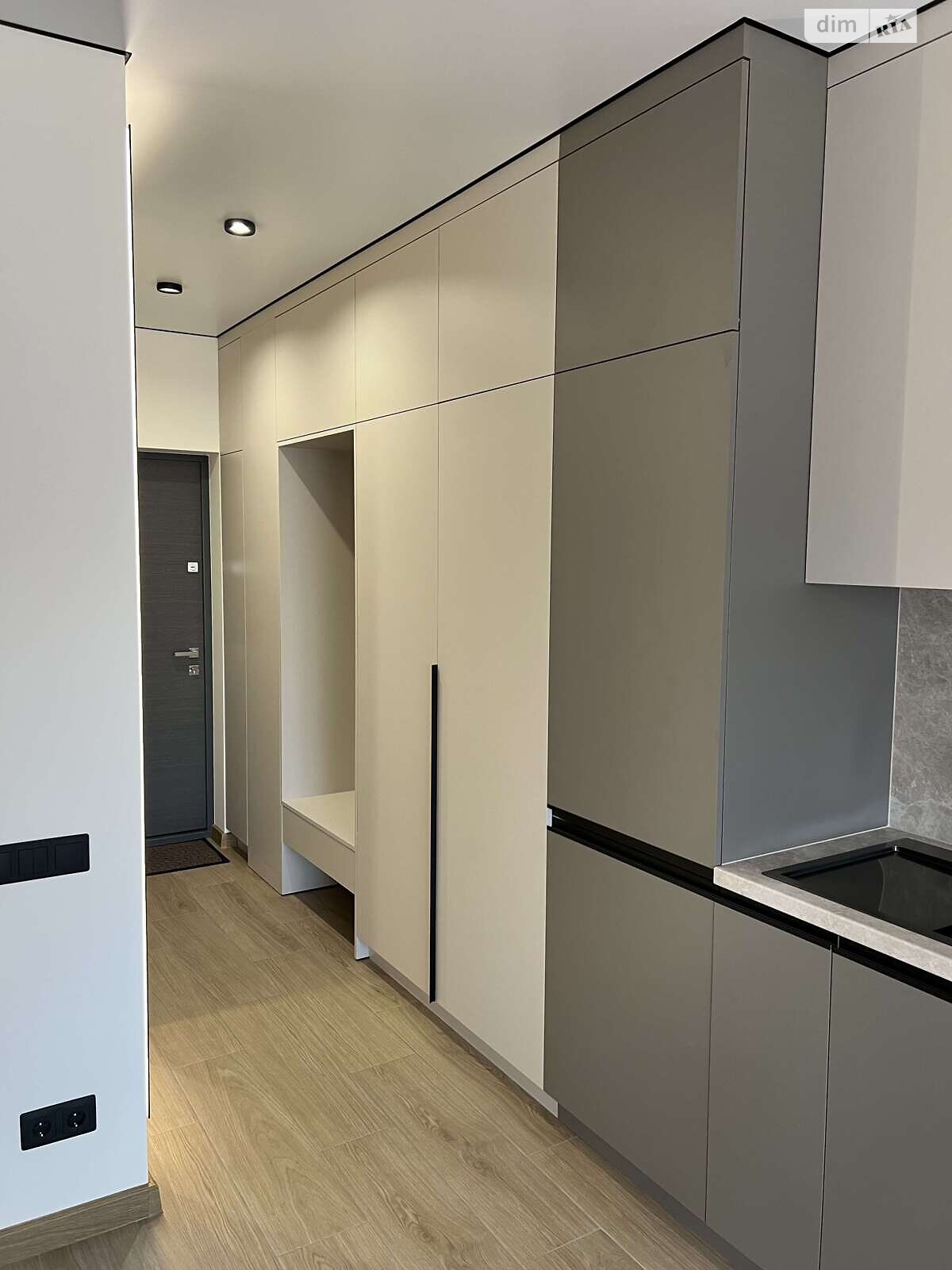 Продаж однокімнатної квартири в Рівному, на вул. Васильченка Степана 26, кв. 13, район 12-школа фото 1 Продаж однокімнатної квартири в Рівному, на вул. Васильченка Степана 26, кв. 13, район 12-школа фото 1