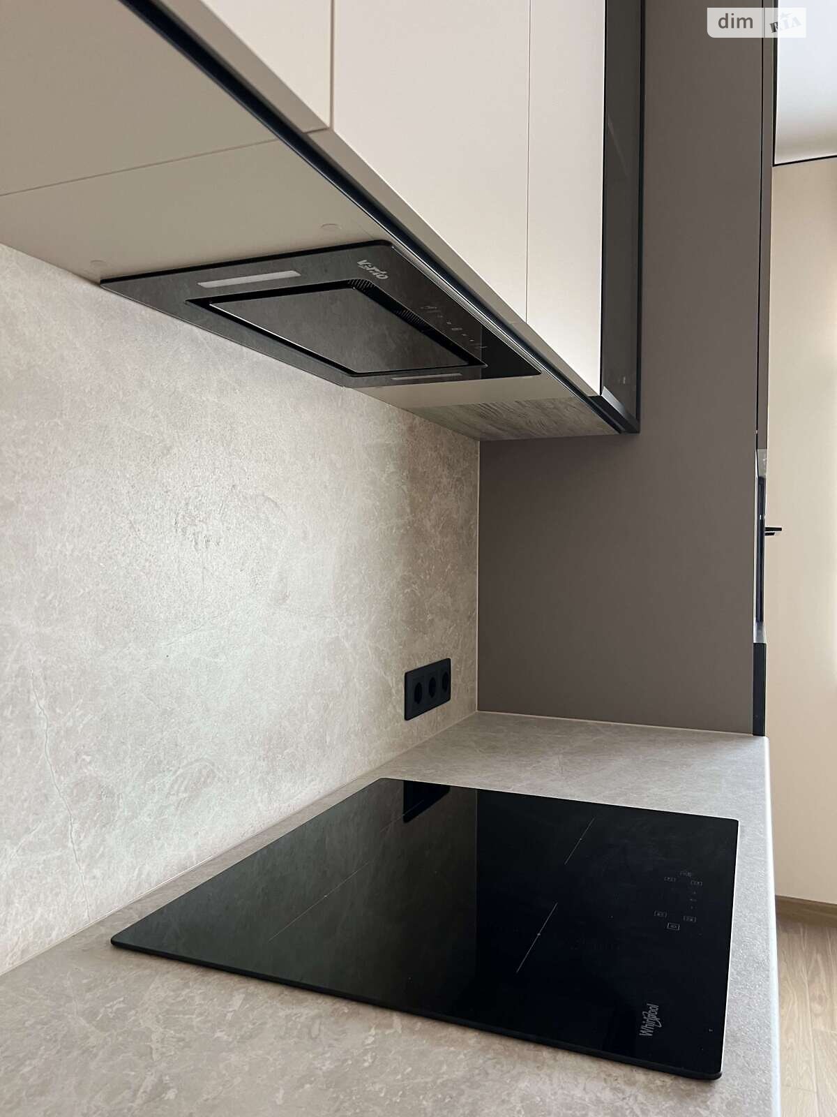 Продаж однокімнатної квартири в Рівному, на вул. Васильченка Степана 26, кв. 13, район 12-школа фото 1 Продаж однокімнатної квартири в Рівному, на вул. Васильченка Степана 26, кв. 13, район 12-школа фото 1