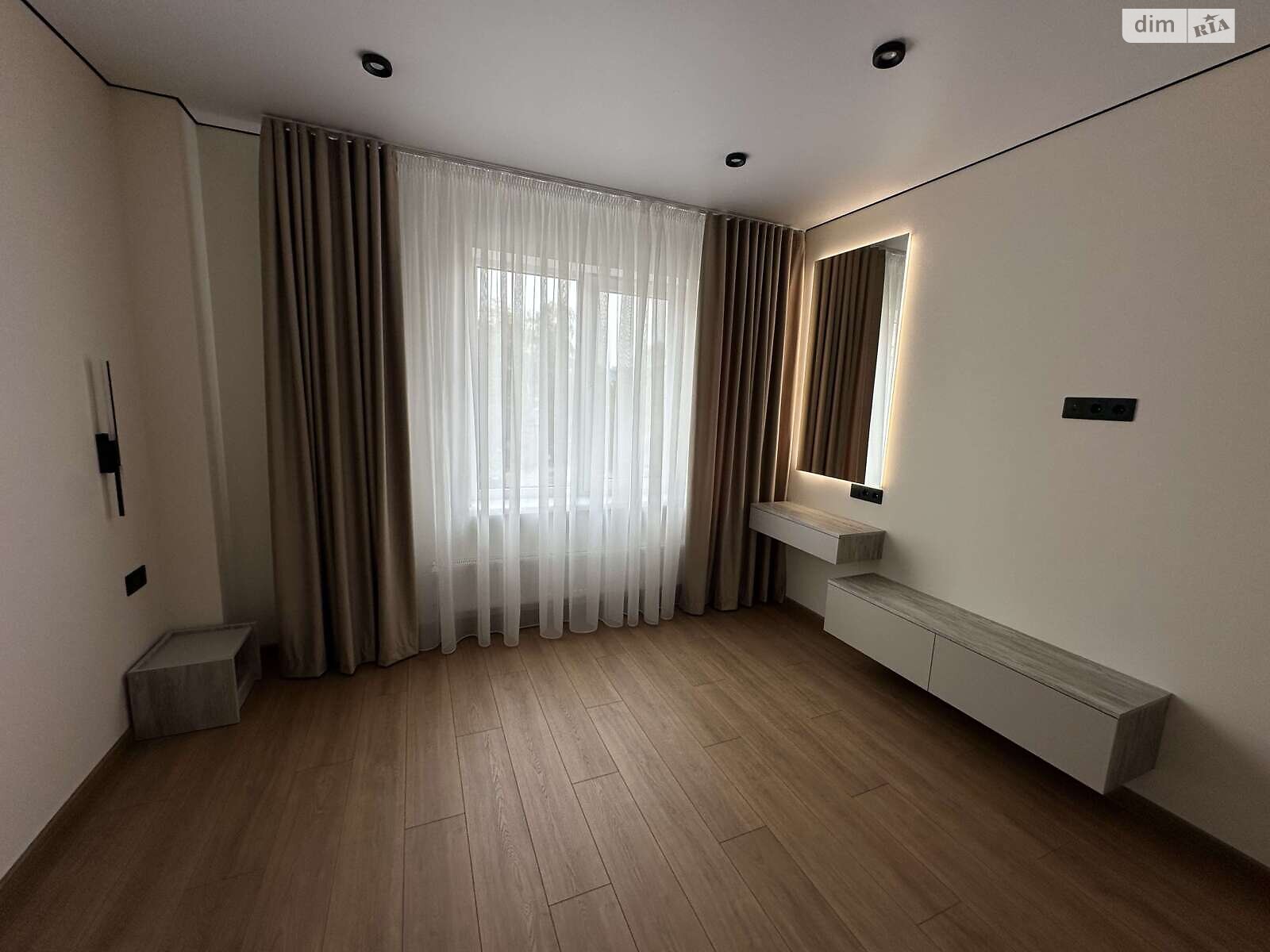 Продаж однокімнатної квартири в Рівному, на вул. Васильченка Степана 26, кв. 13, район 12-школа фото 1 Продаж однокімнатної квартири в Рівному, на вул. Васильченка Степана 26, кв. 13, район 12-школа фото 1