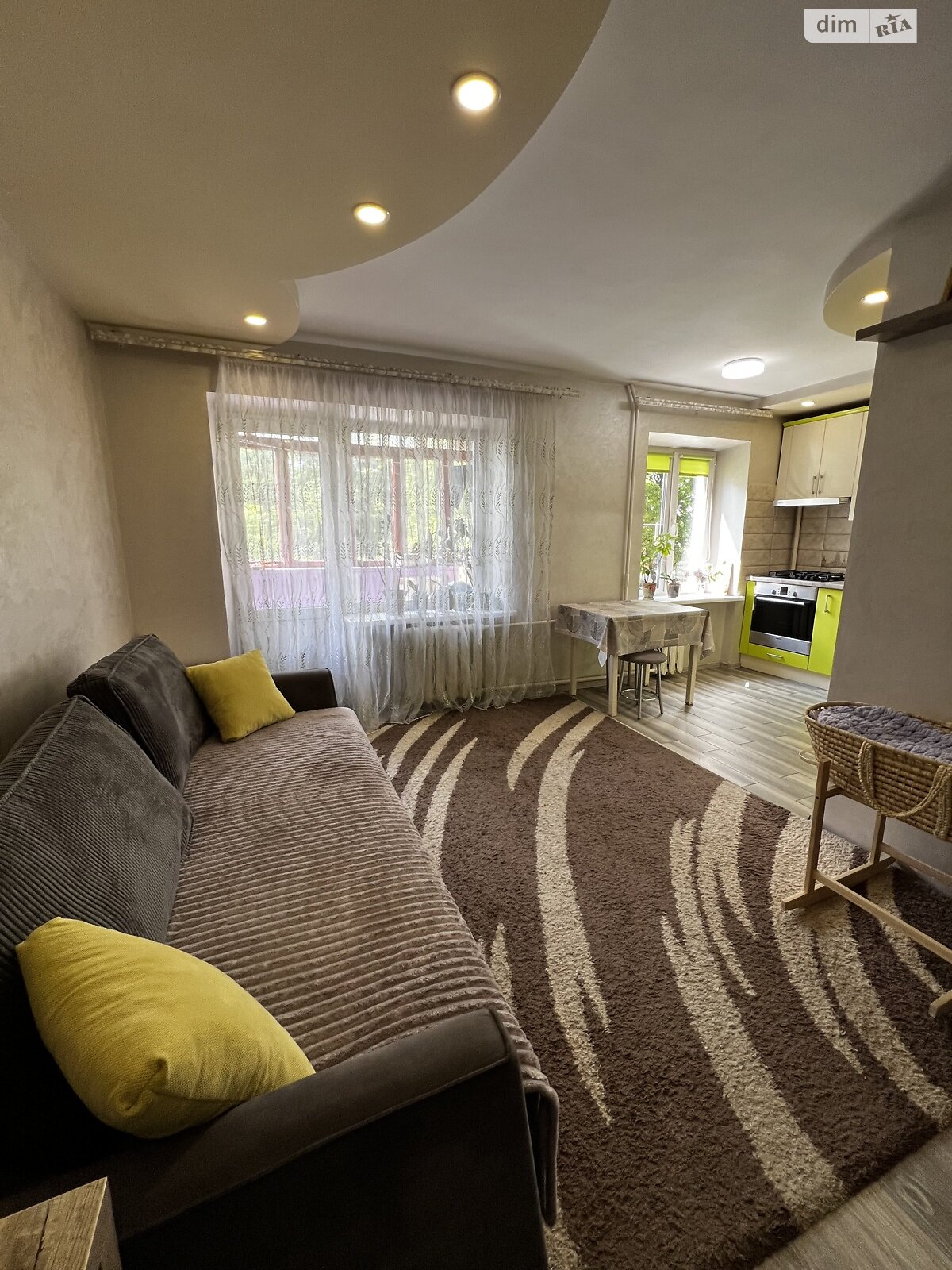 Продаж двокімнатної квартири в Рівному, на вул. Відінська 36, район 12-школа фото 1 Продаж двокімнатної квартири в Рівному, на вул. Відінська 36, район 12-школа фото 1