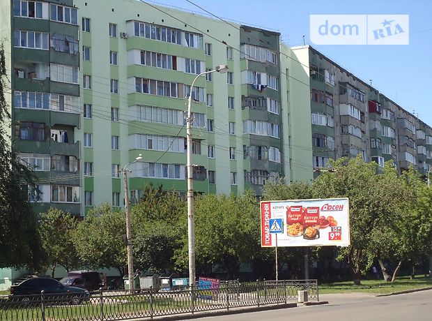 Продажа однокомнатной квартиры в Ровно, на ул. Грушевского Академика, район 12-школа фото 1