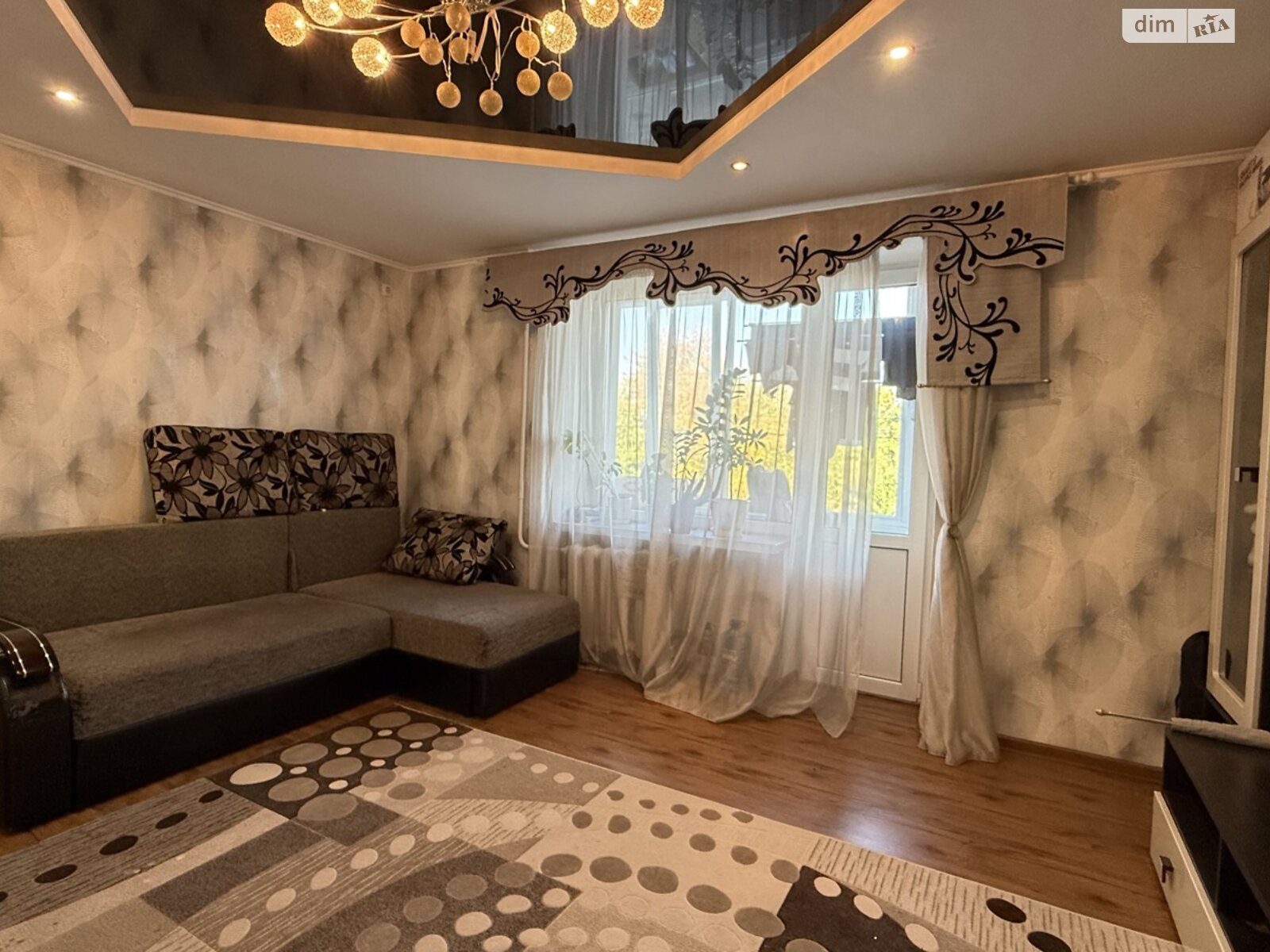 Продажа трехкомнатной квартиры в Ровно, на ул. Полевая 2, район Агропереробка фото 1