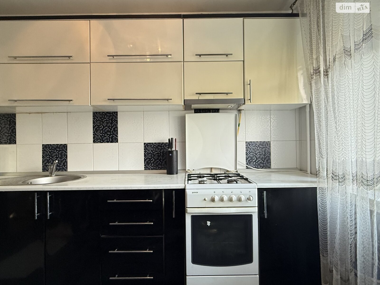 Продажа трехкомнатной квартиры в Ровно, на ул. Полевая 2, район Агропереробка фото 1