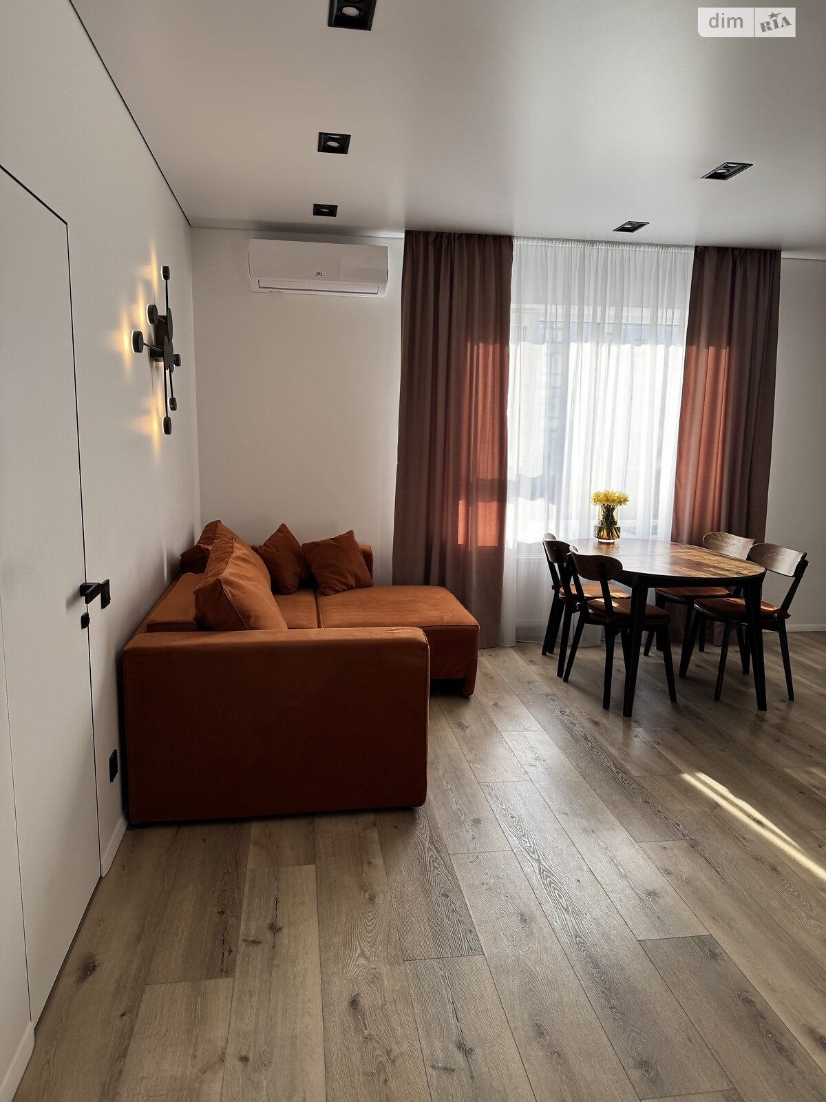 Продажа двухкомнатной квартиры в Ровно, на ул. Королева 9, район Авторынок фото 1 Продажа двухкомнатной квартиры в Ровно, на ул. Королева 9, район Авторынок фото 1