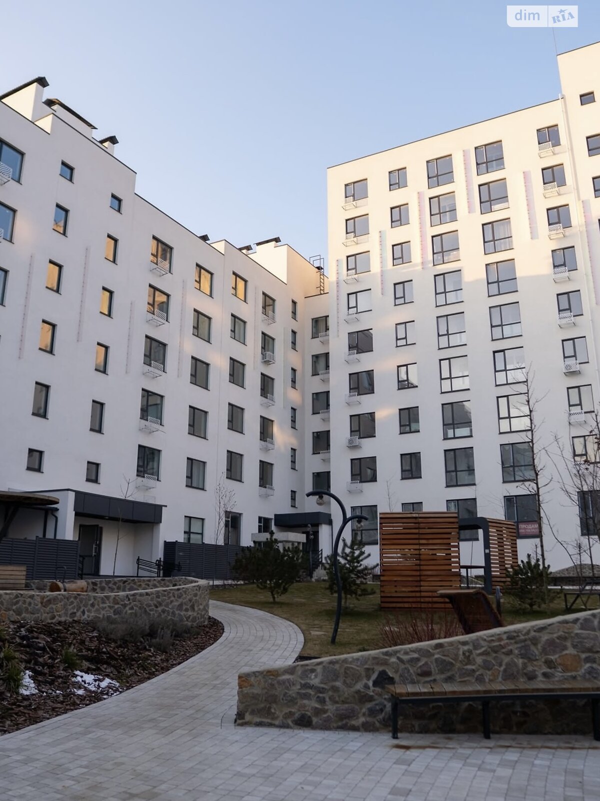 Продажа двухкомнатной квартиры в Ровно, на ул. Королева 9, район Авторынок фото 1 Продажа двухкомнатной квартиры в Ровно, на ул. Королева 9, район Авторынок фото 1