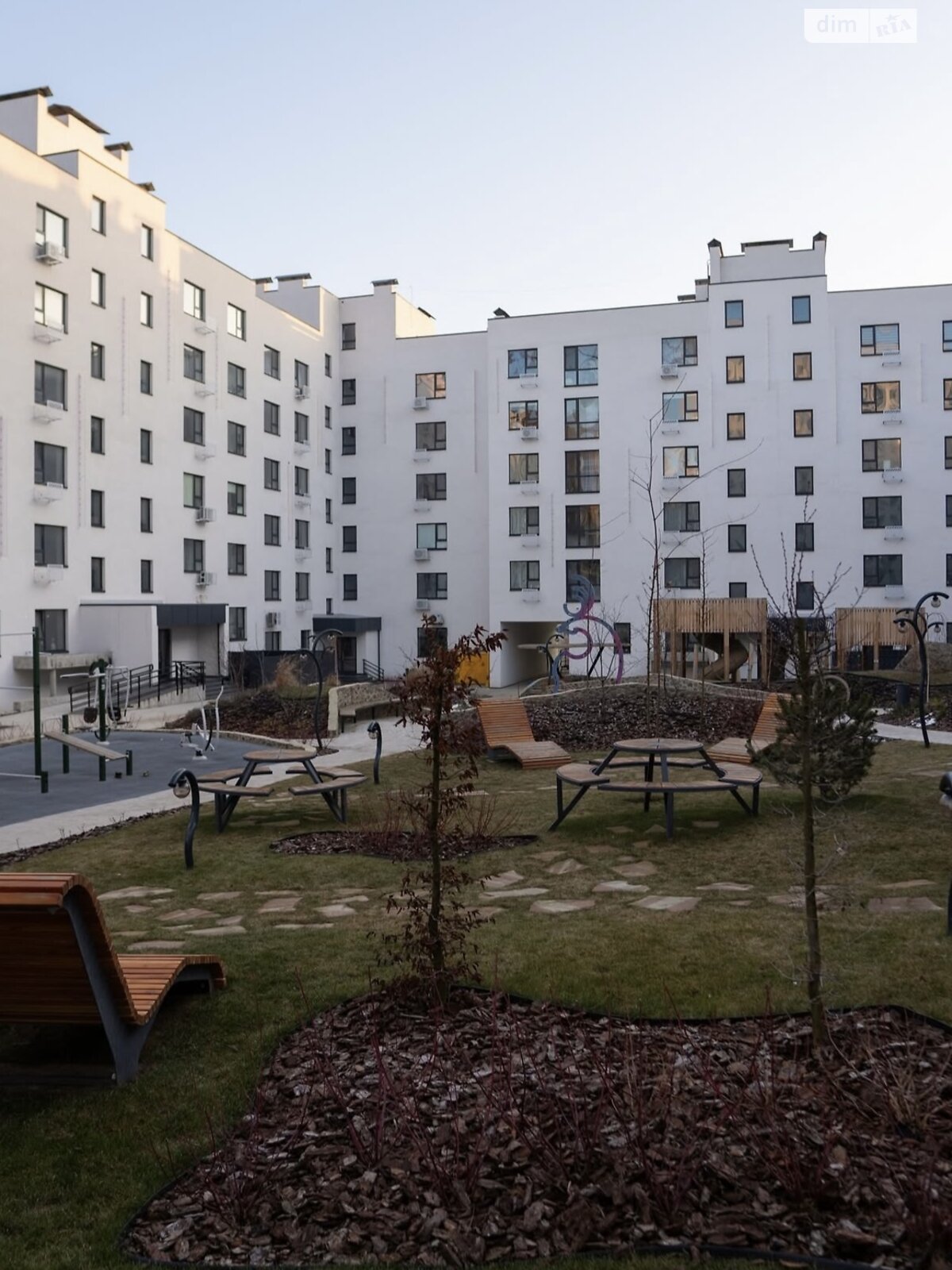 Продажа двухкомнатной квартиры в Ровно, на ул. Королева 9, район Авторынок фото 1 Продажа двухкомнатной квартиры в Ровно, на ул. Королева 9, район Авторынок фото 1