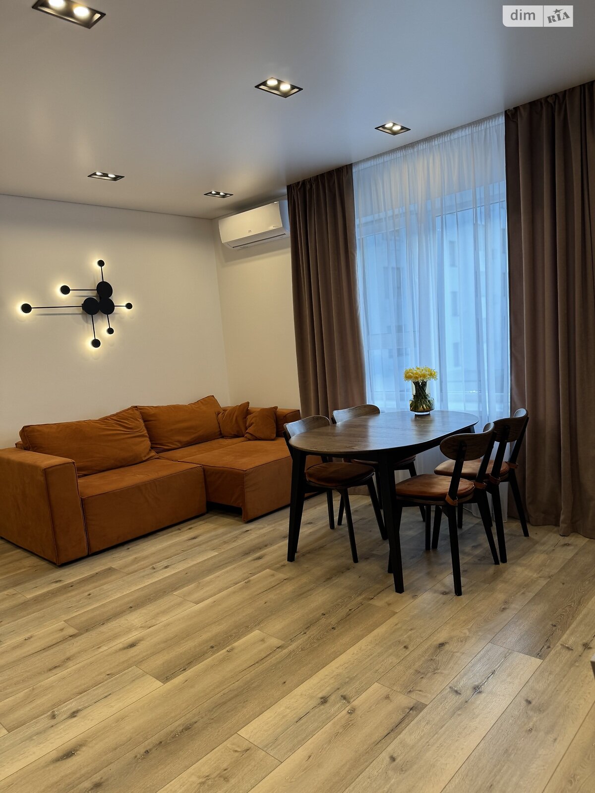 Продажа двухкомнатной квартиры в Ровно, на ул. Королева 9, район Авторынок фото 1 Продажа двухкомнатной квартиры в Ровно, на ул. Королева 9, район Авторынок фото 1