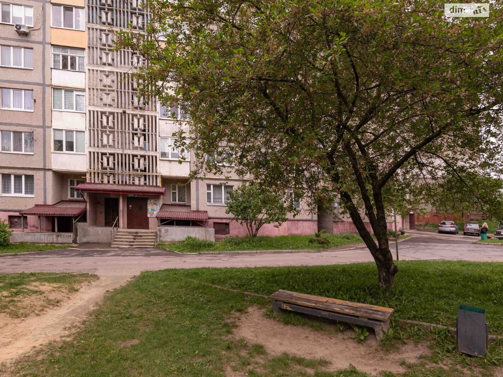 Продажа двухкомнатной квартиры в Ровно, на ул. Кулика и Гудачека 52, район Авторынок фото 1 Продажа двухкомнатной квартиры в Ровно, на ул. Кулика и Гудачека 52, район Авторынок фото 1