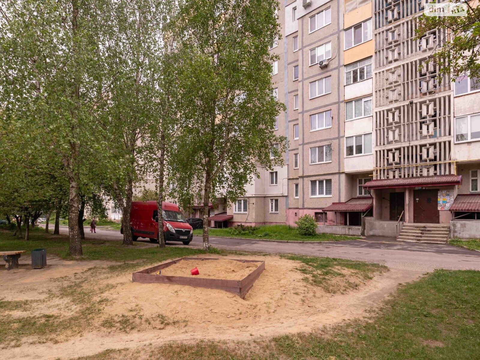 Продажа двухкомнатной квартиры в Ровно, на ул. Кулика и Гудачека 52, район Авторынок фото 1 Продажа двухкомнатной квартиры в Ровно, на ул. Кулика и Гудачека 52, район Авторынок фото 1