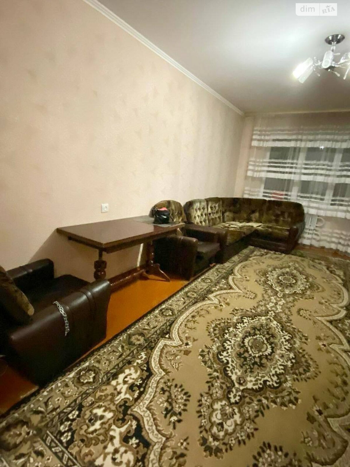 Продажа трехкомнатной квартиры в Ровно, на ул. Млыновская 41, район Авторынок фото 1 Продажа трехкомнатной квартиры в Ровно, на ул. Млыновская 41, район Авторынок фото 1