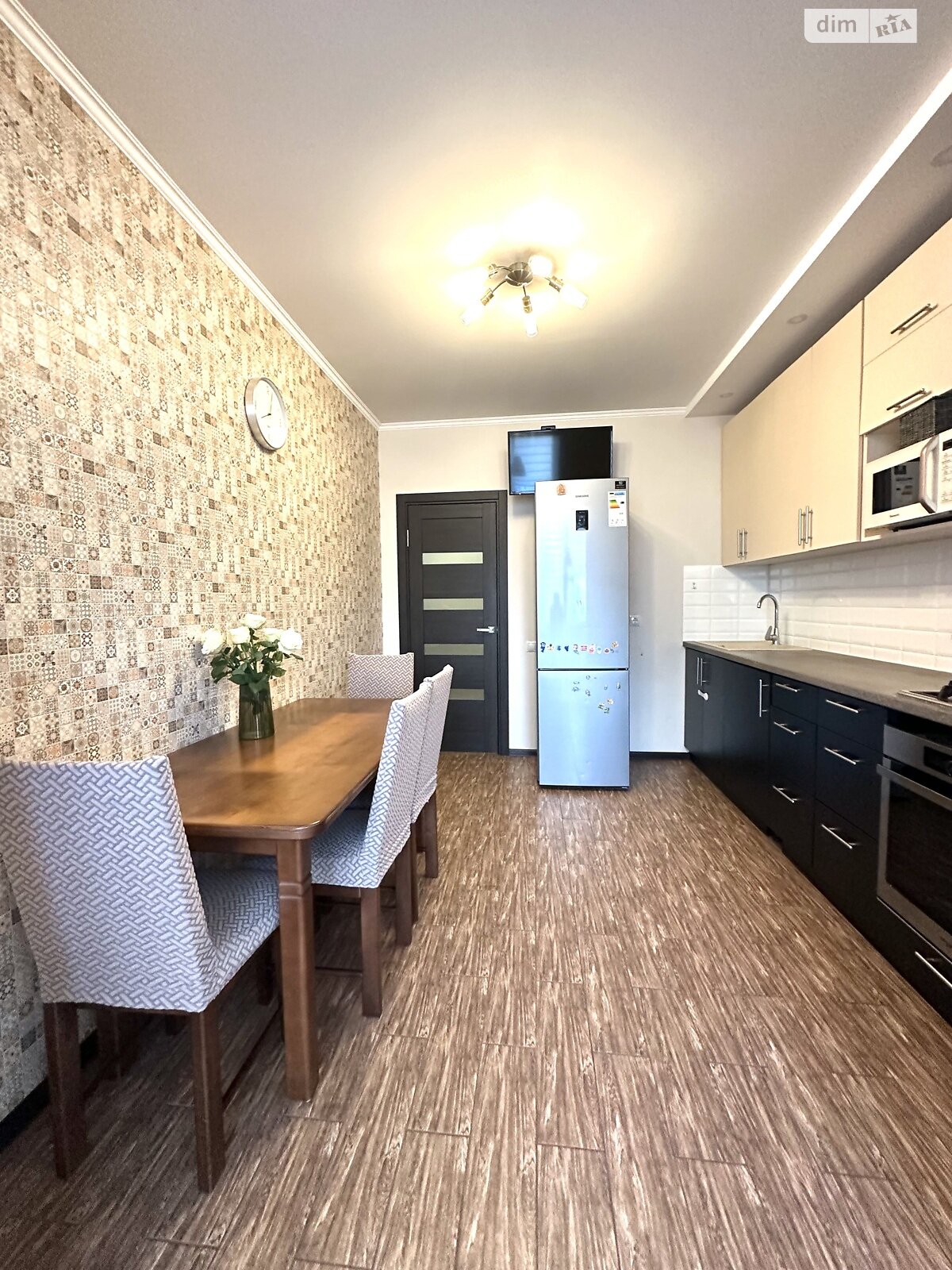 Продажа двухкомнатной квартиры в Ровно, на ул. Соборная 285А, район Ювилейный фото 1 Продажа двухкомнатной квартиры в Ровно, на ул. Соборная 285А, район Ювилейный фото 1