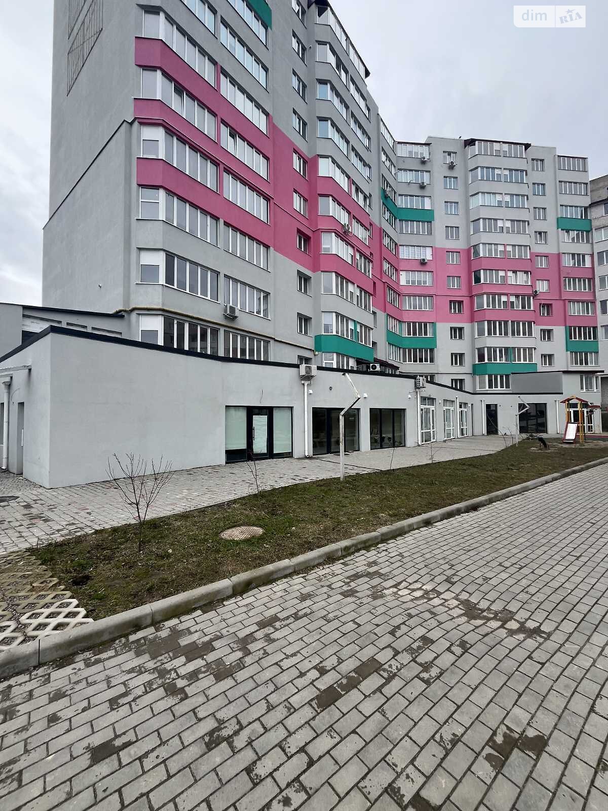 Продажа однокомнатной квартиры в Ровно, на ул. Соборная 283, район Авторынок фото 1 Продажа однокомнатной квартиры в Ровно, на ул. Соборная 283, район Авторынок фото 1