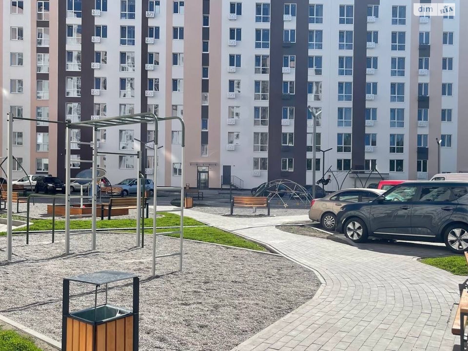 Продаж двокімнатної квартири в Рівному, на вул. Соборна 289, район Авторинок фото 1 Продаж двокімнатної квартири в Рівному, на вул. Соборна 289, район Авторинок фото 1