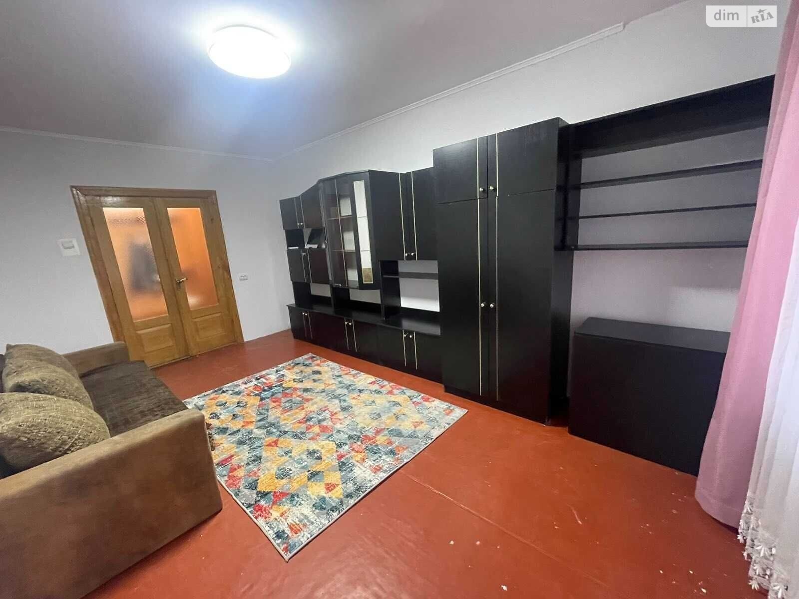 Продажа трехкомнатной квартиры в Ровно, на ул. Буковинская 6, район Автовокзал фото 1 Продажа трехкомнатной квартиры в Ровно, на ул. Буковинская 6, район Автовокзал фото 1