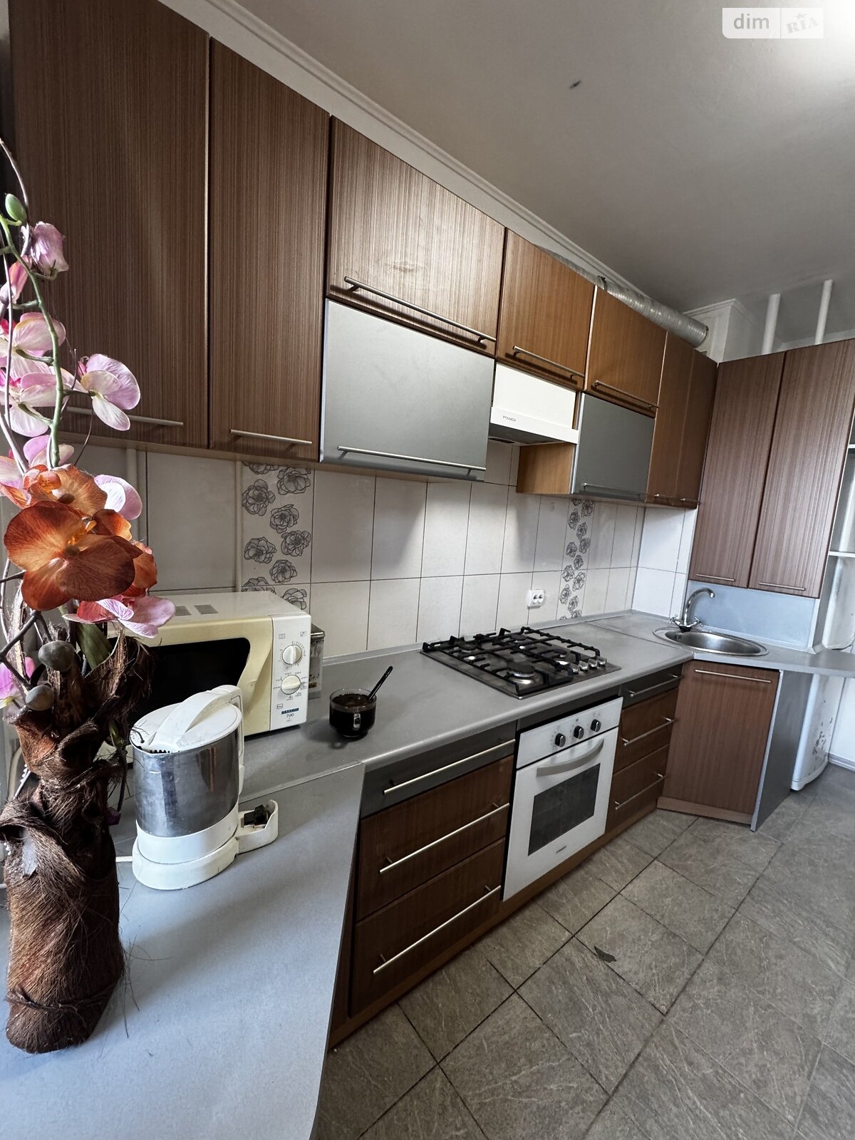 Продажа трехкомнатной квартиры в Ровно, на ул. Буковинская, район Автовокзал фото 1 Продажа трехкомнатной квартиры в Ровно, на ул. Буковинская, район Автовокзал фото 1