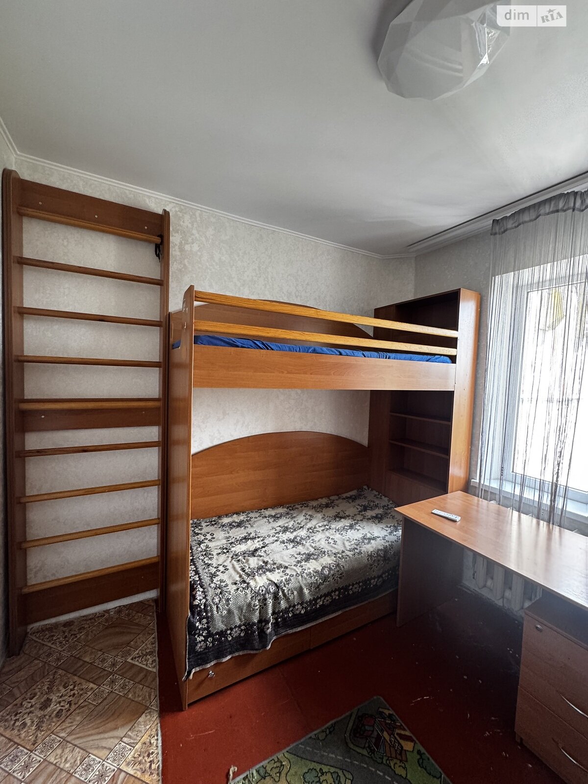 Продажа трехкомнатной квартиры в Ровно, на ул. Буковинская, район Автовокзал фото 1 Продажа трехкомнатной квартиры в Ровно, на ул. Буковинская, район Автовокзал фото 1